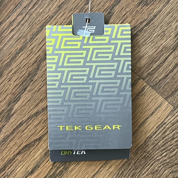 NEW!!! Tek Gear Wicking Performance T-Shirt L - Picture 5 of 8